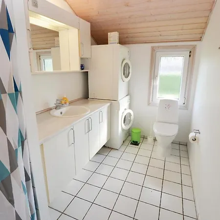 Five-bedroom Holiday In